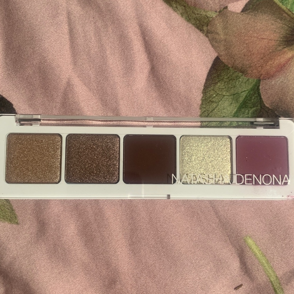 Natasha Denona Eyeshadow Palette 10